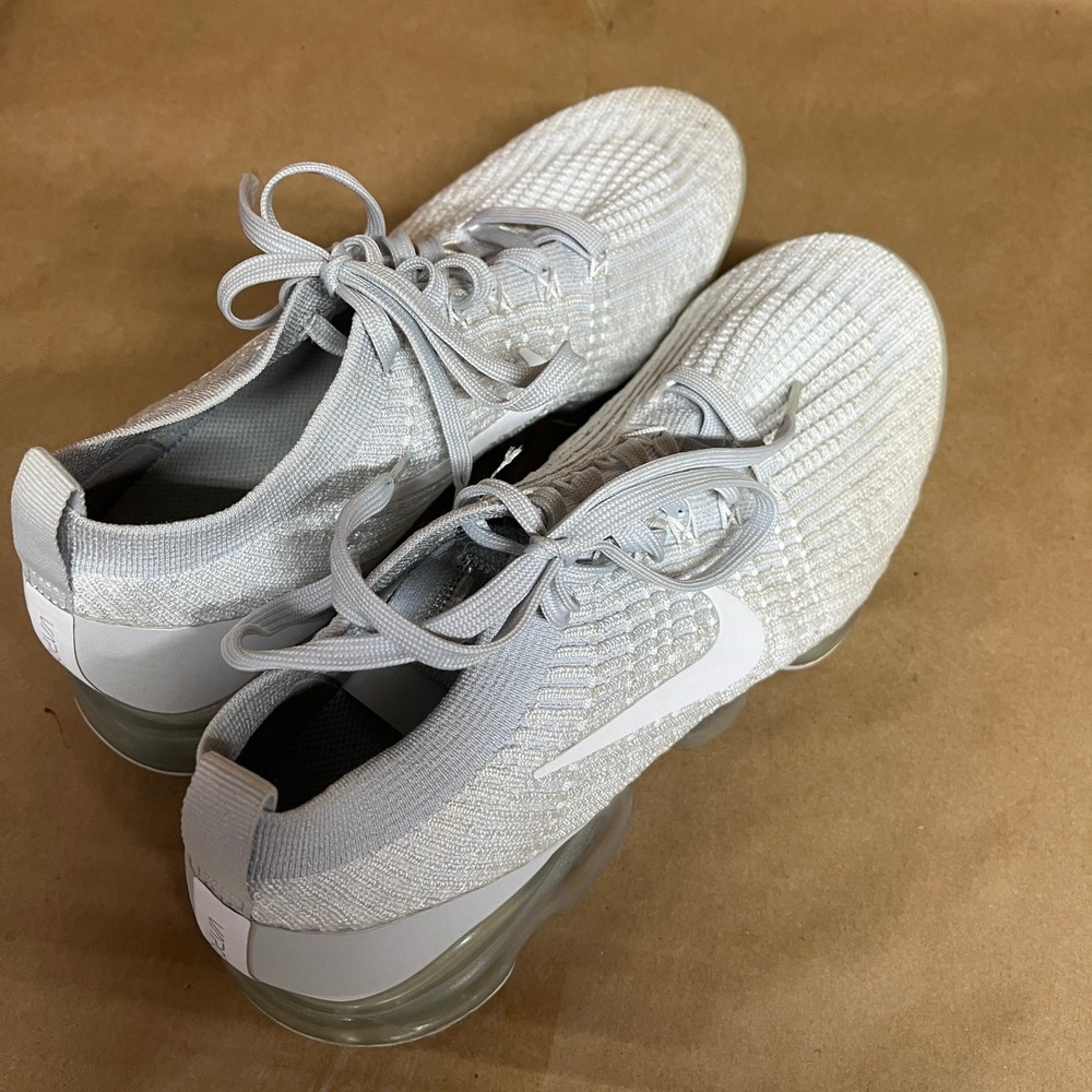 Nike Air VaporMax 2021 Flyknit Mens Shoes Size 11.5 White AJ6910 100